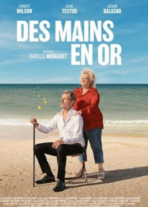 DES MAINS EN OR